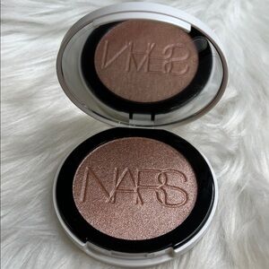 NARS Light Reflecting Luminizing Powder - Heavenly